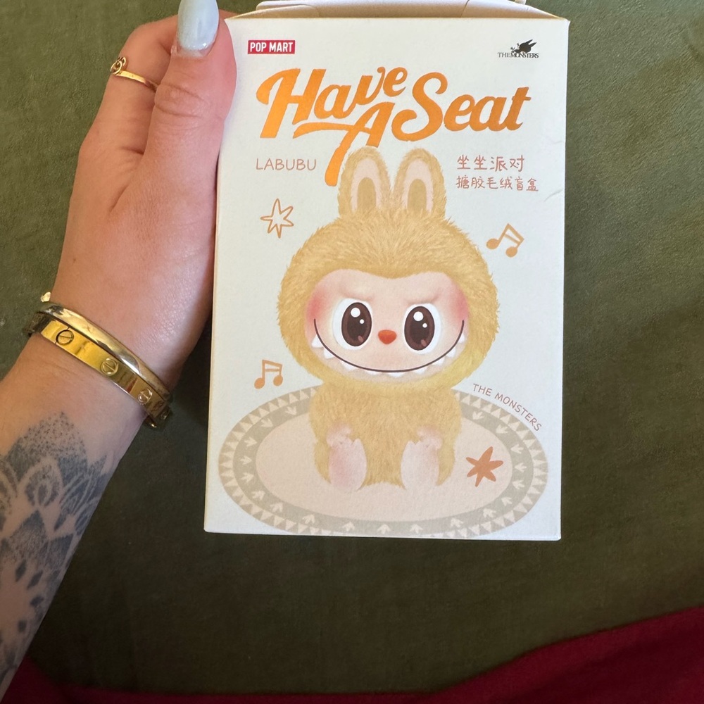 Pop Mart Labubu 'Have A Seat' BABA